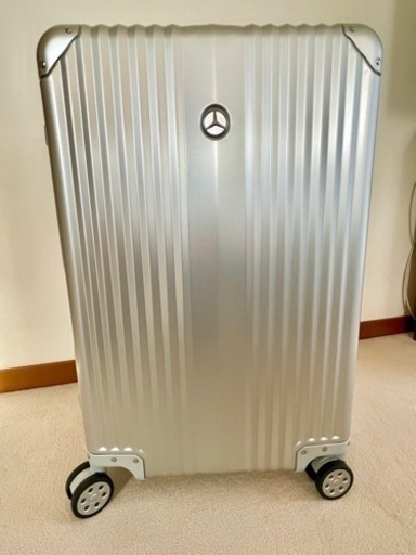 【値下げ】【新品未使用】メルセデスベンツ　キャリーバッグ