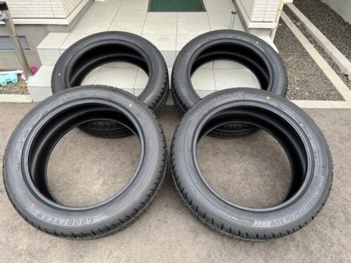 グッドイヤー　20インチ　235/55R20 新品