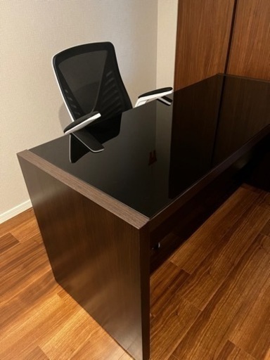 [購入者決定の為、受付終了]LOWYA チェア付きパソコンデスク　ガラス　ウッド　書斎デスク　お買得！