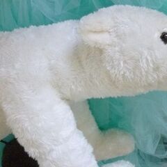 大事にしていただけるかたに　シロクマぬいぐるみ