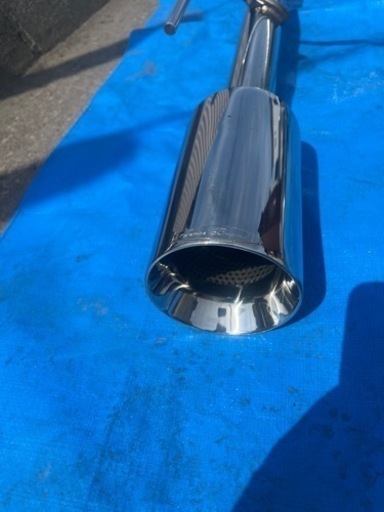 センスブランド　18マジェ用マフラー