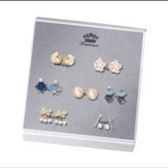 ピアス