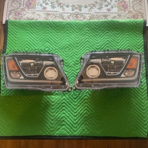 ⭐︎日野　17プロフィア⭐︎純正LEDヘッドライト！美品！左右