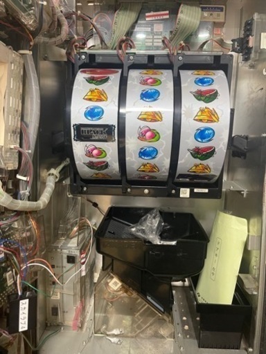 パチスロ ダーカーザンブラック