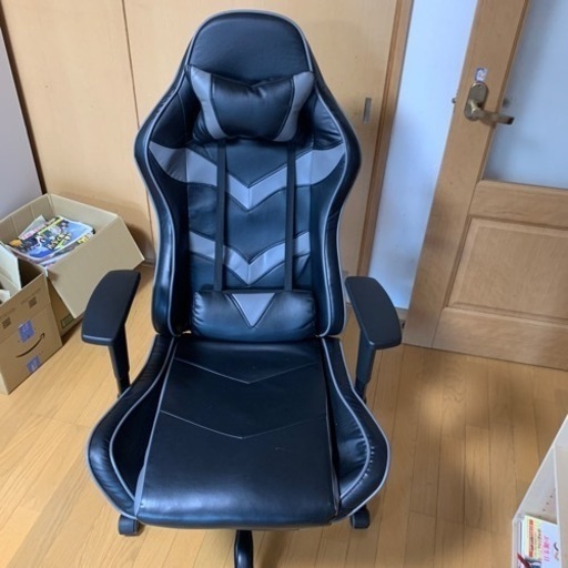 ゲーミングチェア　美品