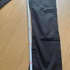 リーバイス　チノパン　ウエスト２９インチ　股下６８センチ　黒の画像
