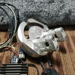 マジェスティC SG03J 社外トップブリッジと電装品ですの画像