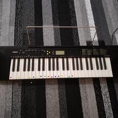 CASIO電子ピアノ　CTK-240