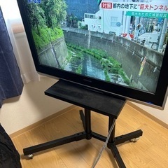 どなたかいりますか？32型テレビ&テレビ台