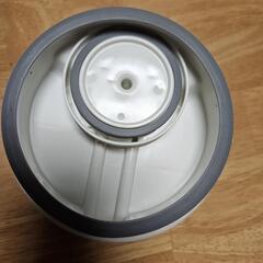 値下げします！電気ポット　TIGER　さっと沸く　わく子の画像