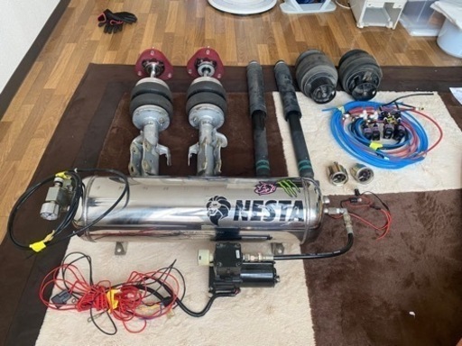 30プリウスに組んでいたエアサスです