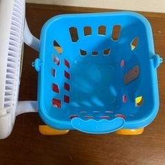 アンパンマンお買い物カートの画像