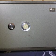 耐火金庫 家庭用　中古品