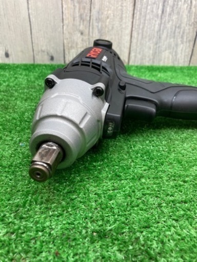 中古品 □ RYOBI インパクトレンチ IW-2000 □ B □ IT89BGEJWUSC