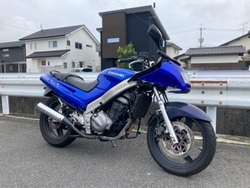 不動車　KAWASAKI  zzr250