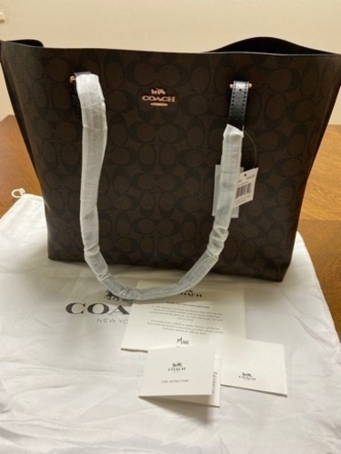 コーチ　トートバック新品