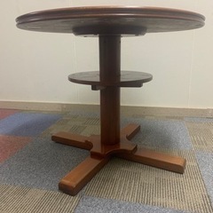 木製円卓の画像