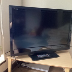 32型液晶テレビ　Toshiba REGZA 
