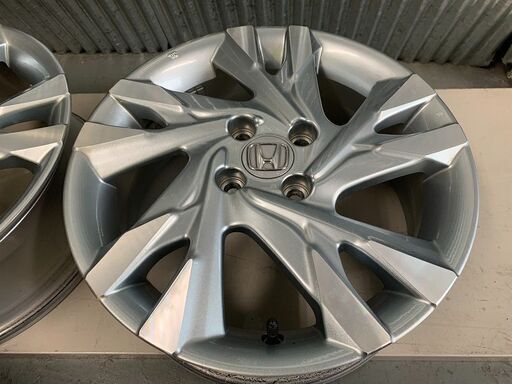 ホンダ純正★シャトルハイブリッド　16×6J　4H100　＋53　グレイス　フィット　インサイト