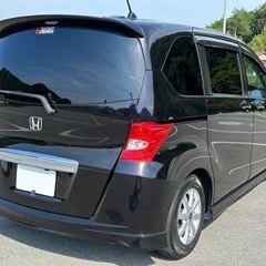 【㊗️ご成約🎊】《TEIN車高調・ローダウン・エアロ》☆安いけど装備充実でカッコいいプレミアムブラキッシュパールのフリード Gエアロ Lパッケージです！《車両交換/下取りOK》の画像