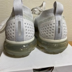 NIKE AIR VAPORMAXFLYの画像