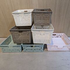 プラスチックケース8個セット