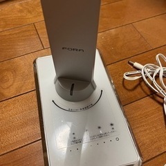 デスクライトの画像