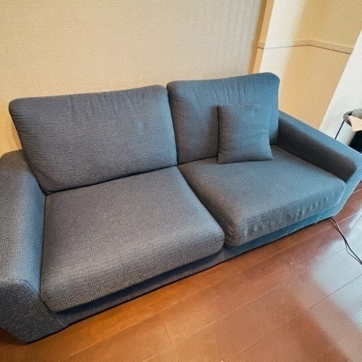 3人用ソファ　ニトリ