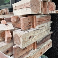 無料！焚き付けにいかがですか？杉の木廃材、差し上げます。