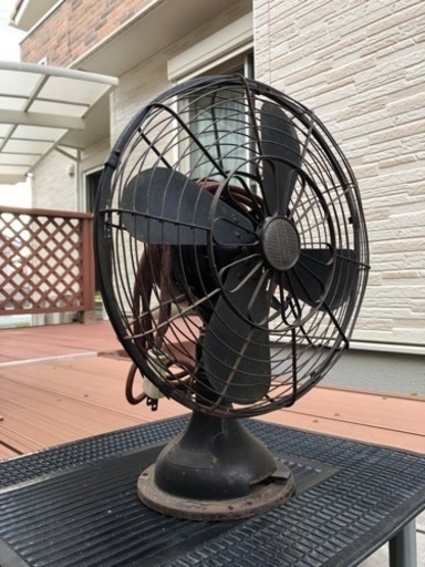 昭和のレトロな扇風機
