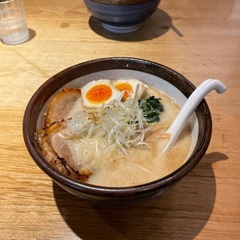 都内の美味しいラーメン屋知ってる方いますか！？ − 東京都