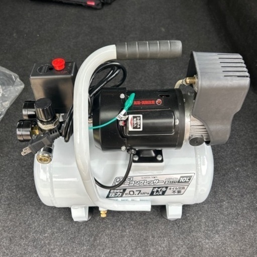 コンプレッサー