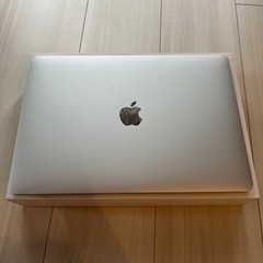 Apple MacBook Air M1 Retina 13インチ