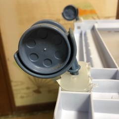 プラスチック製の収納ケース(中古)