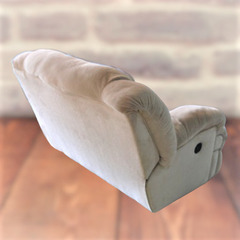 一人掛けリクライニングソファ　リユース品　値下げしました！の画像