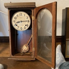 SEIKOの前の精工舎の掛け時計です。の画像