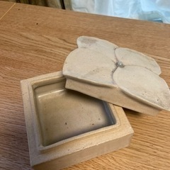 お値引♡紫陽花の陶器ボックス 