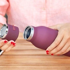 水筒スピーカー 超軽量マグボトル 500ml 黒　Bluetoothの画像