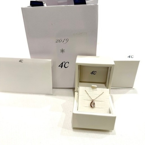 【4℃】ネックレス ゴールド 雫型