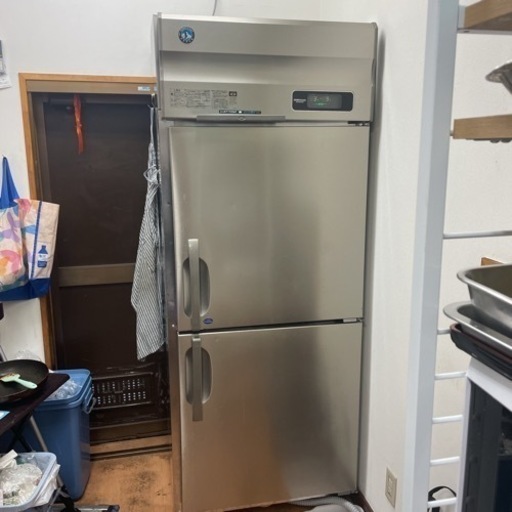 【仙台市　直接引き取りのみ】 ホシザキ HOSHIZAKI 業務用 冷蔵庫 縦型 2ドア 厨房機器 冷凍冷蔵庫 HRF-75AT 冷凍223L 冷蔵214L