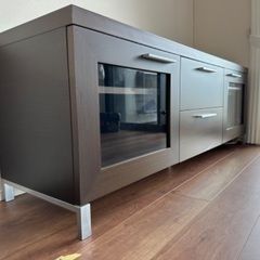 テレビ台（HUKLA社製）