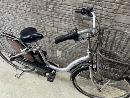 東京23区配達無料　新基準　ブリヂストン　アシスタ　8.7Ah リチウム 電動自転車 中古 1703