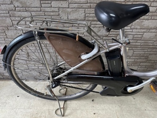 東京23区配達無料　新基準　ブリヂストン　アシスタ　8.7Ah リチウム 電動自転車 中古 1703