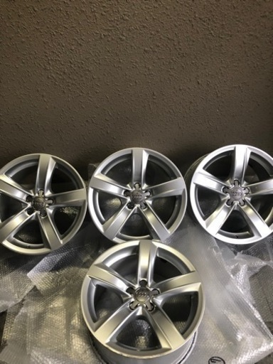 アウディ A5 18インチ純正ホイール