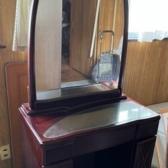 7月半ばまでで処分致します。鏡台　ドレッサー　　アンティーク