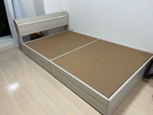 ベッドフレーム(セミダブル)