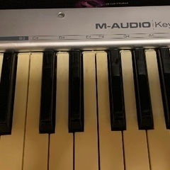 USBキーボード MIDI鍵盤 AVID M-AUDIO KEYSTUDIO 49鍵の画像