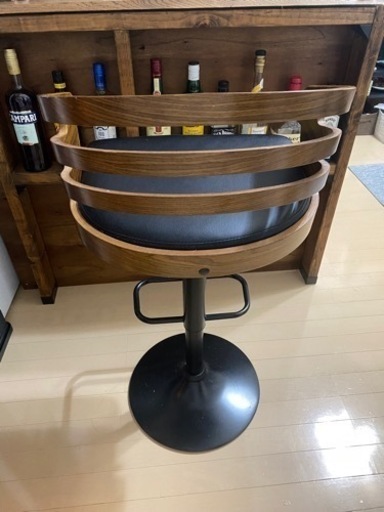 カウンターチェア（昇降式）
