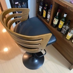 カウンターチェア（昇降式）