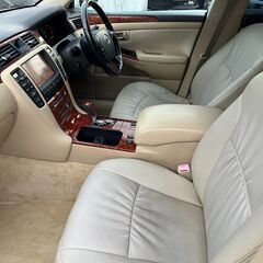 【ご成約有難うございます】トヨタクラウンロイヤル　ロイヤルサルーン　ナビ・ETC・スマートキー・プシュスタート・レザー・社外アルミの画像